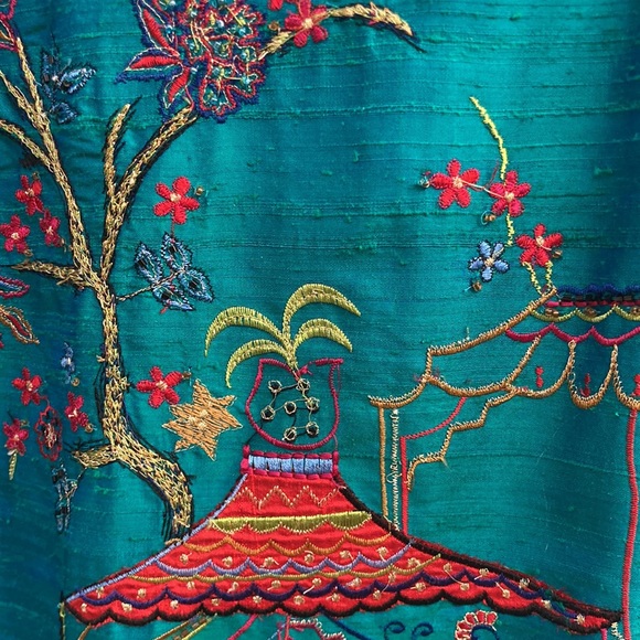 Chico’s Asian Deep Teal Embroidered Silk Tunic sz2 - Picture 3 of 13